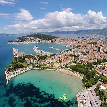 With Wifi - 14921 Split