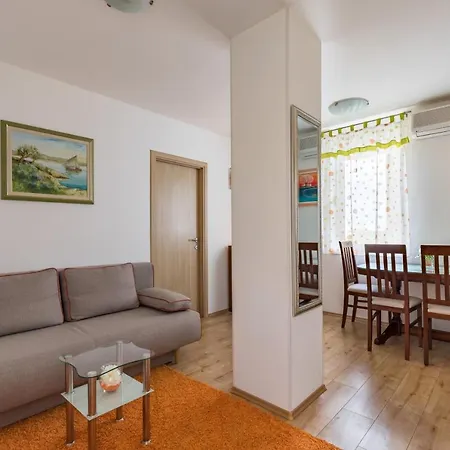 With Wifi - 14921 Split